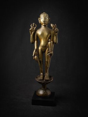 16. yüzyıl Orissa kökenli antik bronz Vishnu heykeli ayakta dururken