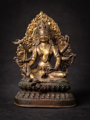Lalitasana pozisyonunda oturan, altın yaldızlı bronz Vasudhara figürü – altı kollu, Nepal kökenli, antika