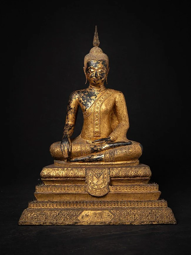 Rattanakosin buda heykelleri, bronz, 24 ayar altın kaplama, Bhumisparsha mudra, 19. yüzyıl, Tayland